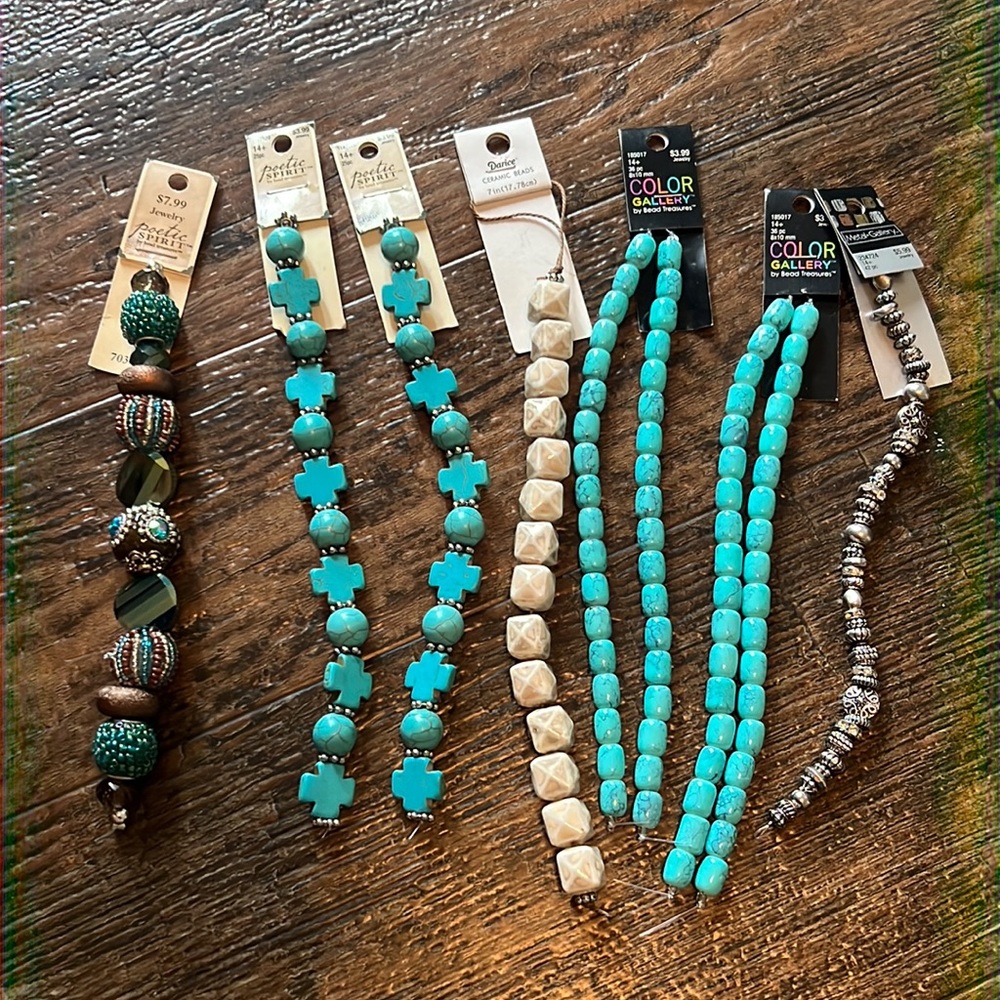 💙 NEW Bundle of 7 Bead Strands